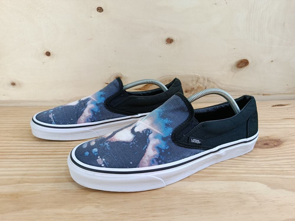 Vans x Star Wars Slip-On Darth Vader Death Star Battle Men's US 11.5